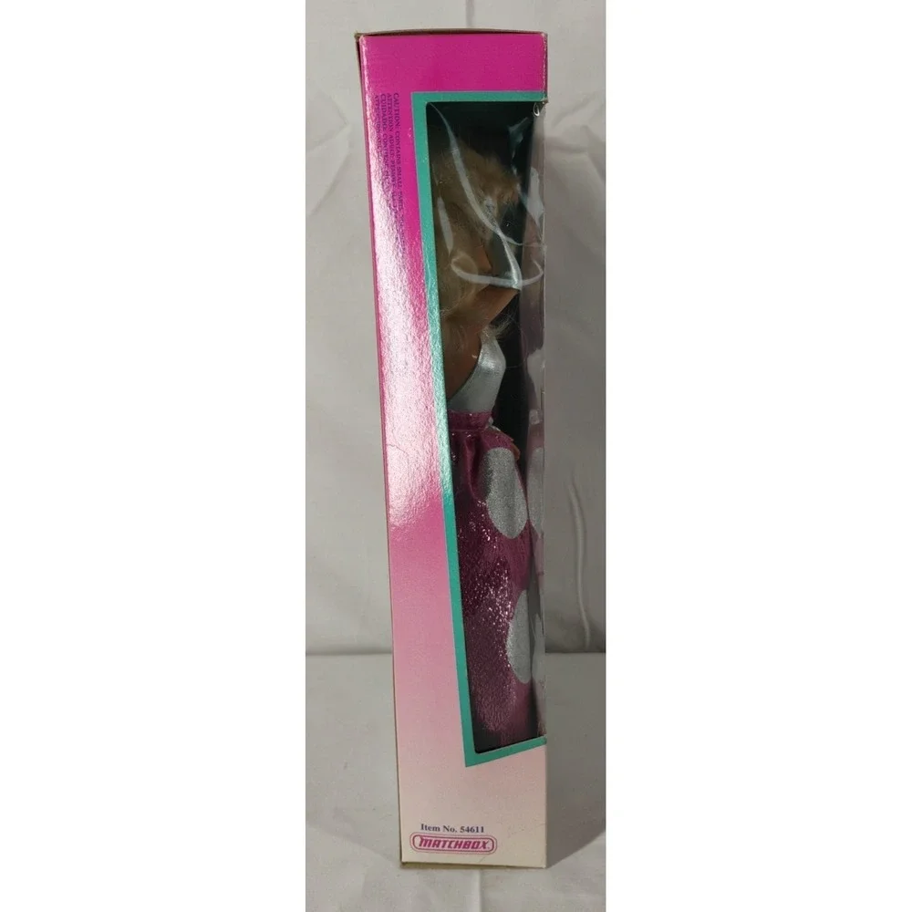 NEW Christie Brinkley Doll The Real Model Collection 1988 Matchbox 54611‎